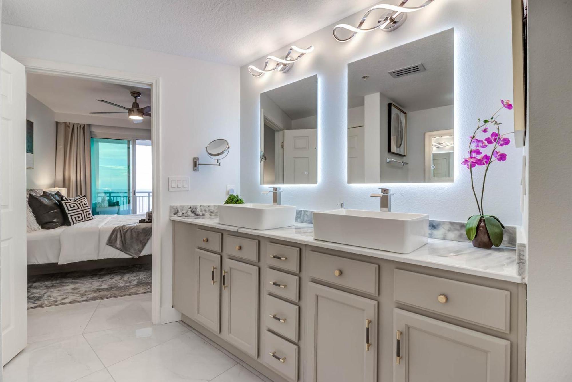 Gorgeous Oceanview 3Br Luxury Condo - Latitude Гълфпорт Екстериор снимка