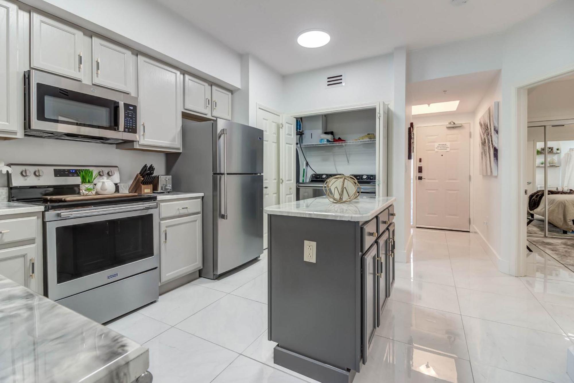 Gorgeous Oceanview 3Br Luxury Condo - Latitude Гълфпорт Екстериор снимка