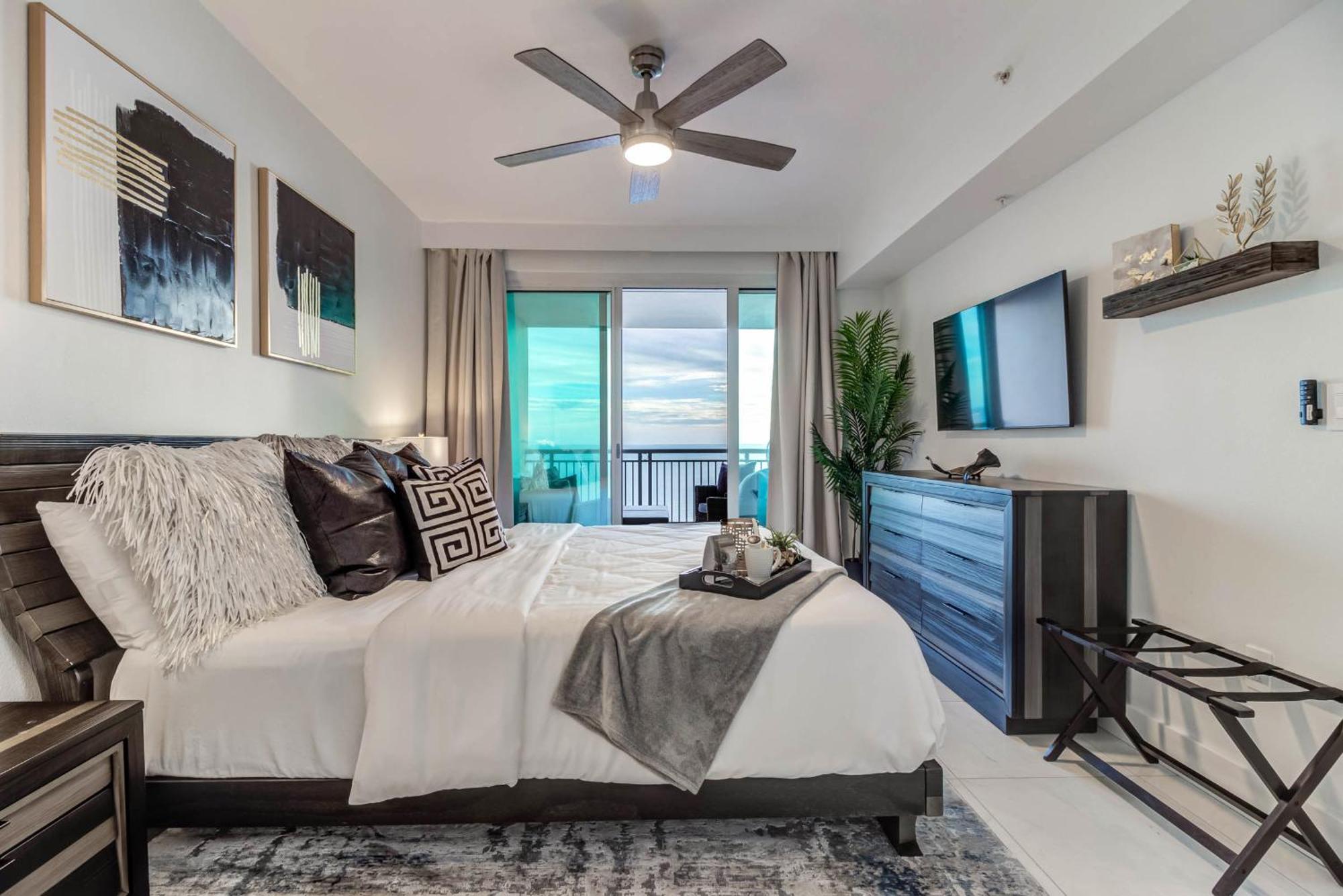 Gorgeous Oceanview 3Br Luxury Condo - Latitude Гълфпорт Екстериор снимка